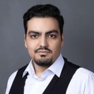 امید دژکامه