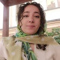 پرستو نوائی